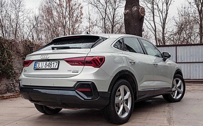 Audi Q3 cena 169000 przebieg: 19500, rok produkcji 2019 z Legnica małe 211